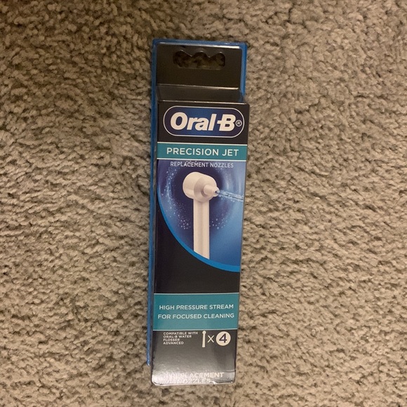 Brand new Oral-B precision jet replacement nozzles, 4 counts x 2 packs. - Picture 14 of 14